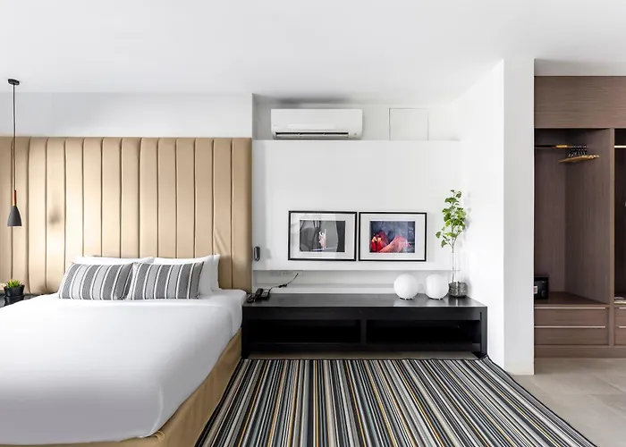 Hotel Theatre